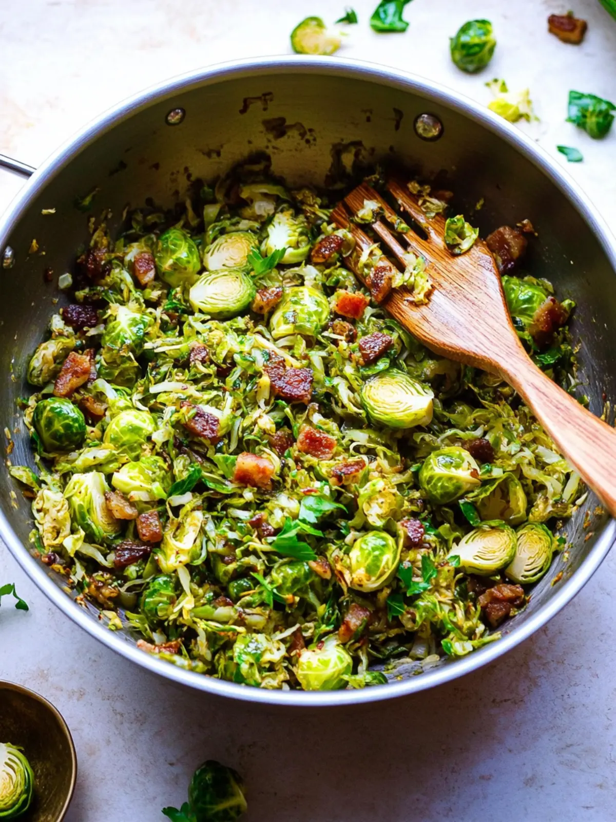 Delicious Shredded Brussels Sprouts with Pancetta and Chestnuts 4 Shredded Brussels Sprouts with Pancetta and Chestnuts