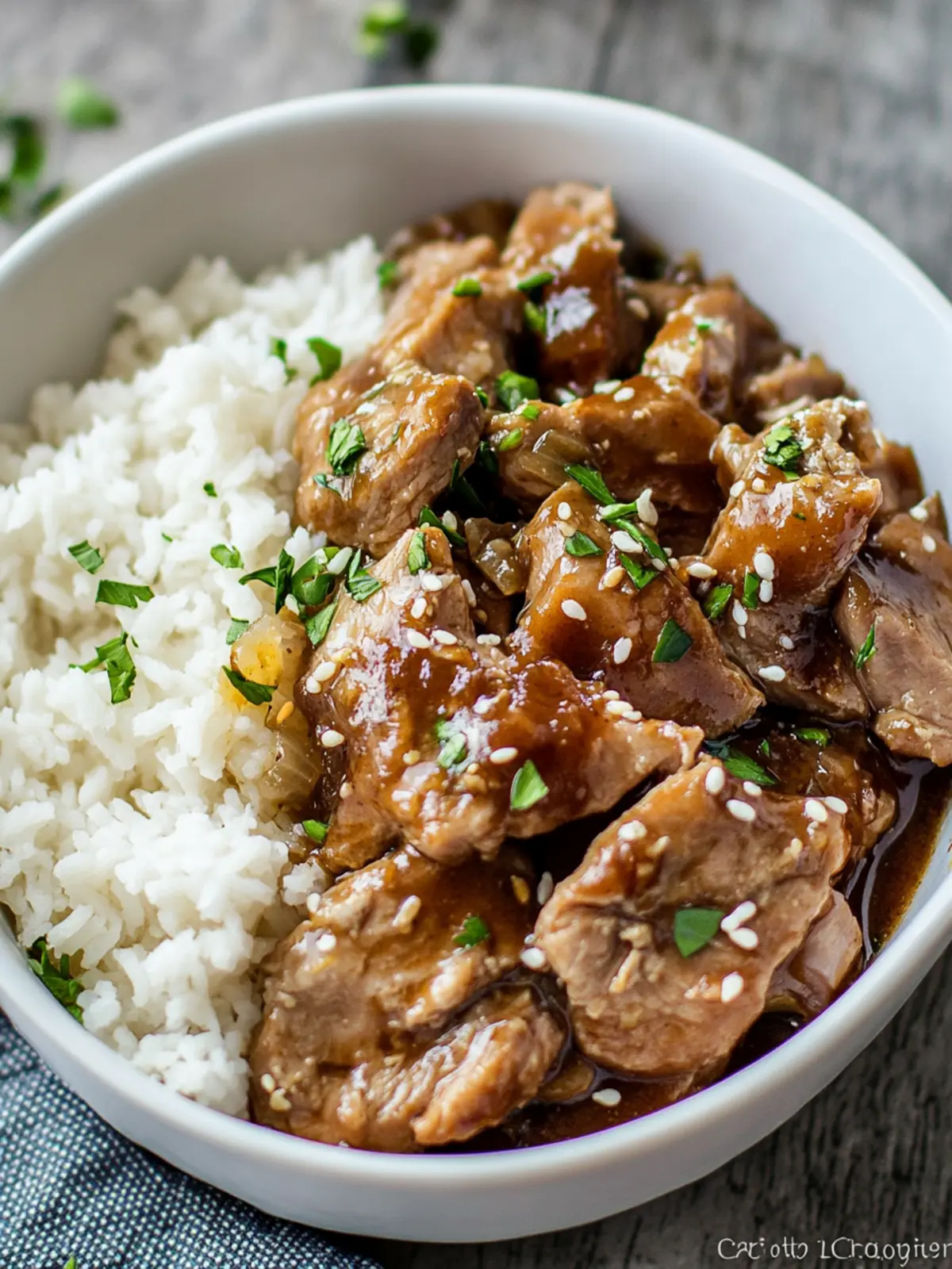 Savory Slow Cooker Garlic Ginger Pork That Melts in Your Mouth 2 Slow Cooker Garlic Ginger Pork
